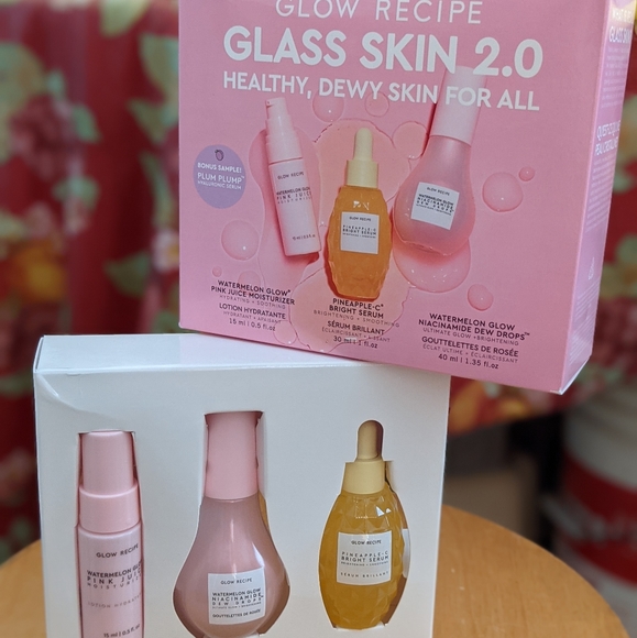 Glow Recipe Glass Skin 2.0 Kit - Picture 5 of 8